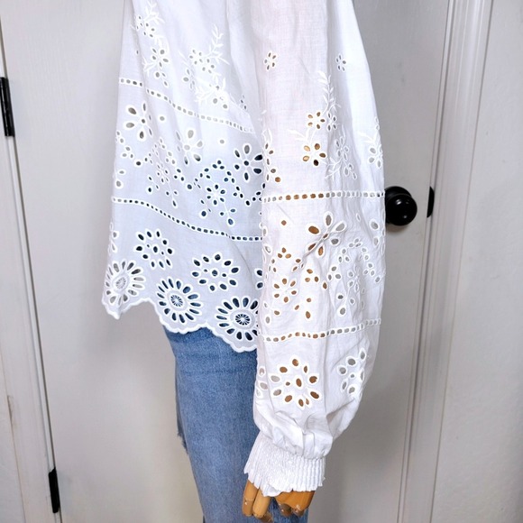 Cabi White Eyelet Cotton Blouse Large Romantic Button Up Coastal Chic Top - Picture 4 of 9
